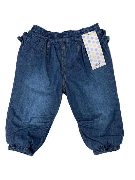 F&F Baby-Jeanshose in Blau mit Rüschenbund, Größe 3–6 Monate – front