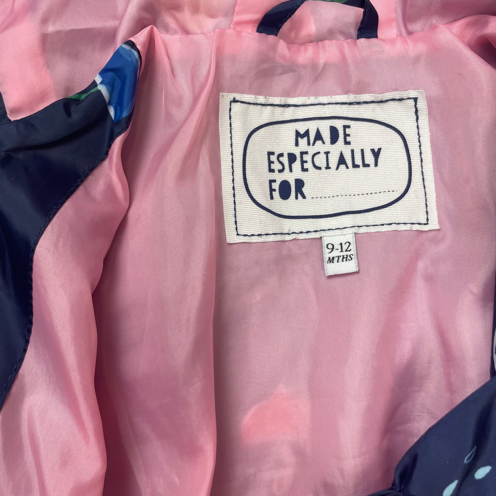 Blaue Regenjacke mit Regenschirm-Muster für Kinder – label