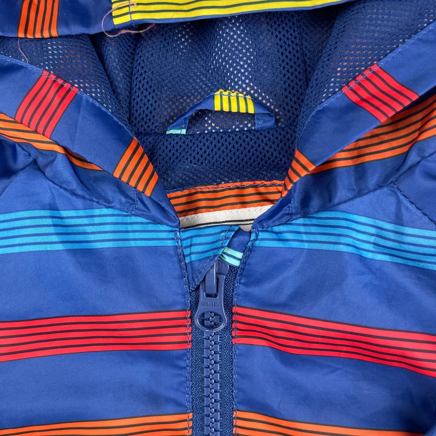 Bunte Regenjacke mit Kapuze für Kinder 12-18 Monate – zip