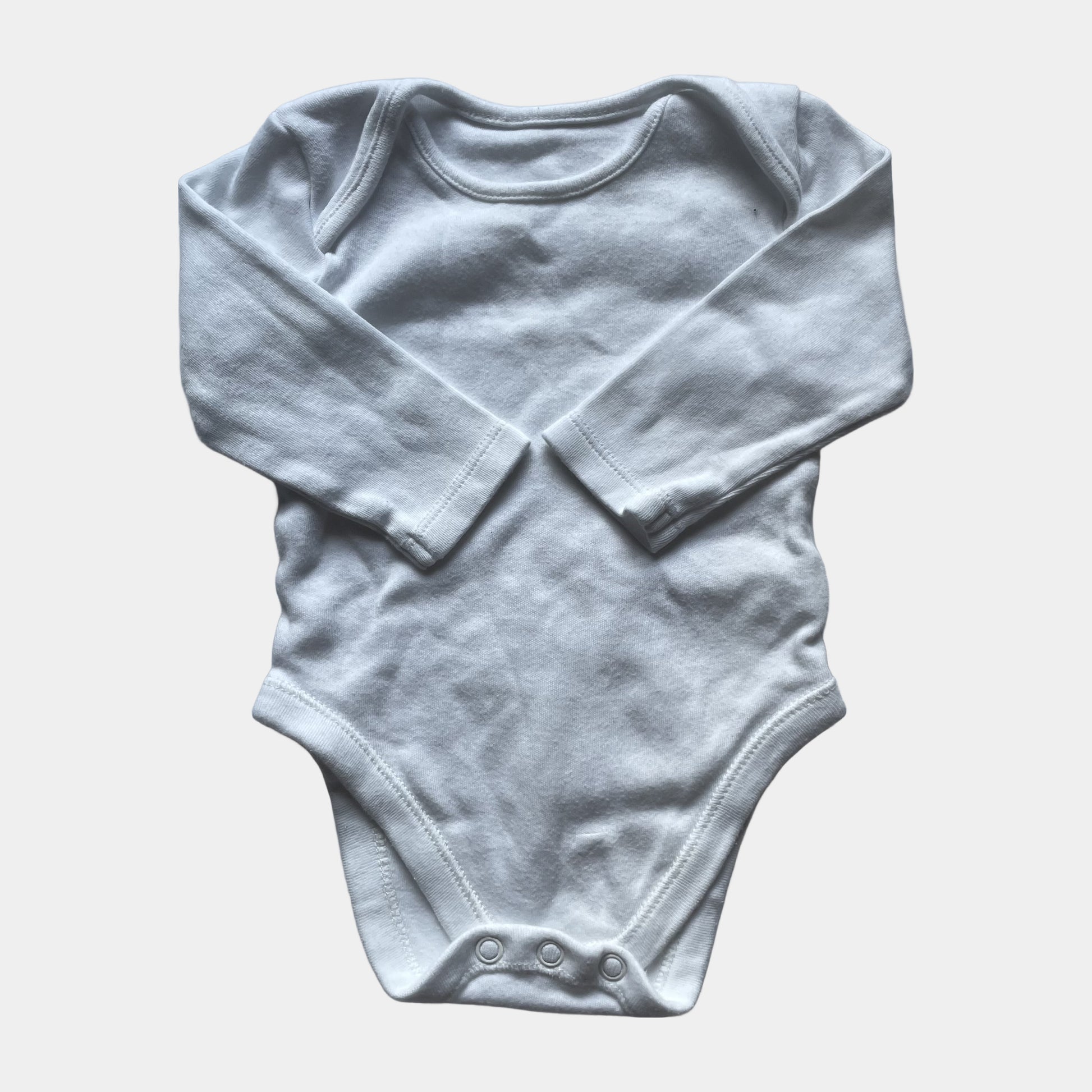 Weißer Langarm-Body für Babys, Größe 3-6 Monate, 100% Baumwolle – front