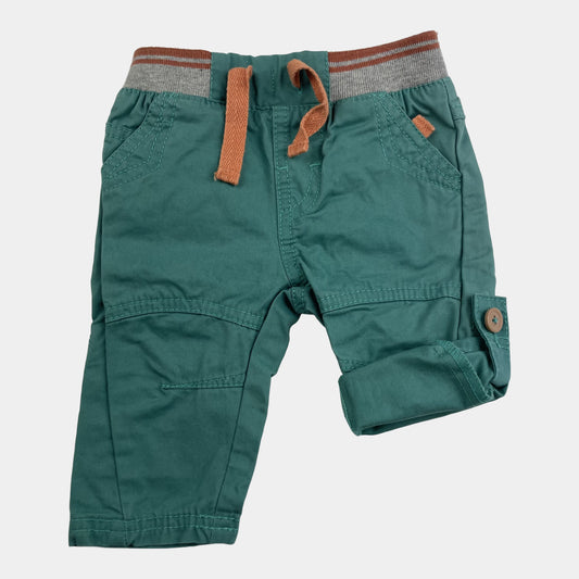 Hose für Kleinkinder aus Baumwolle mit elastischem Bund und Taschen. – detail