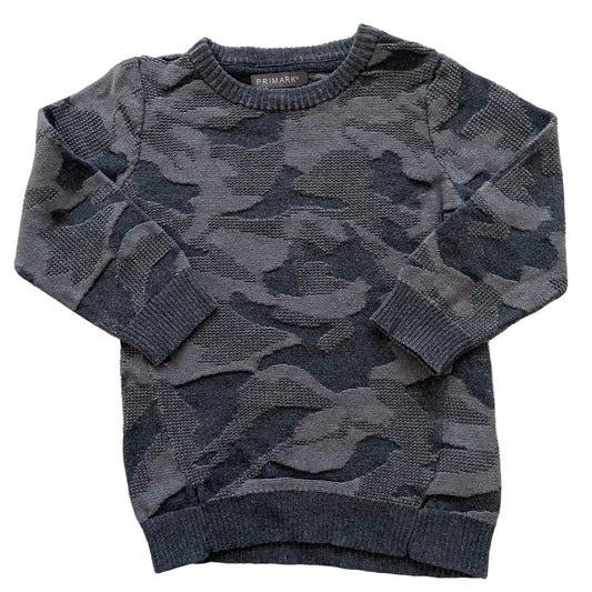 Grauer Camouflage-Pullover von Primark, Größe 86 (12–18 Monate) – front