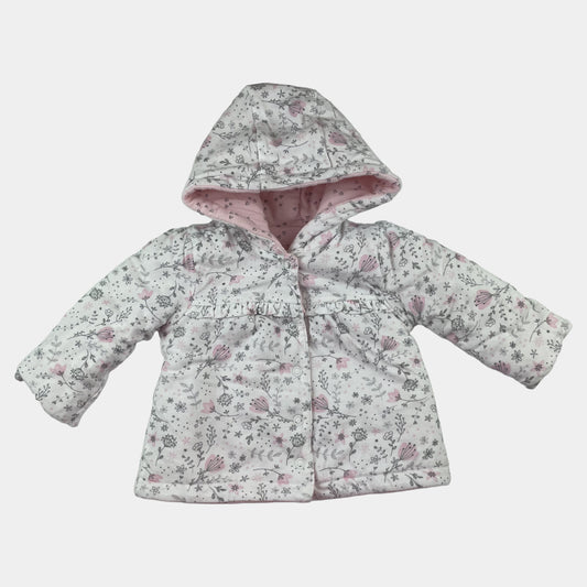 Weiße und rosa wendbare Baby-Jacke mit Kapuze und Herzmuster von George – front