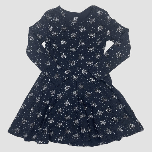 H&M dunkelblaues Jersey-Kinderkleid mit weißen Sternen, lange Ärmel, Größe 110/116 – front
